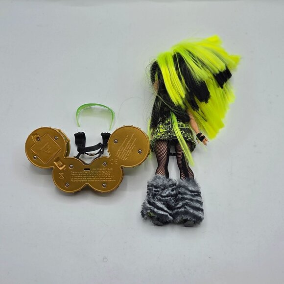 LOL Surprise OMG Remix Rock Bhad Gurl Fashion Doll With Drum Set - Picture 6 of 7